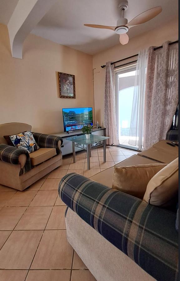 Sunshine Luxurious Villa:4 Mins Walk From Beach Flic-en-Flacq Dış mekan fotoğraf